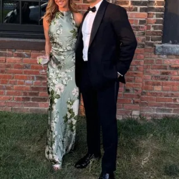 Reformation NWT 2 Anaiis Silk Maxi Dress Open Back Tarragon Green Floral - Picture 4 of 12